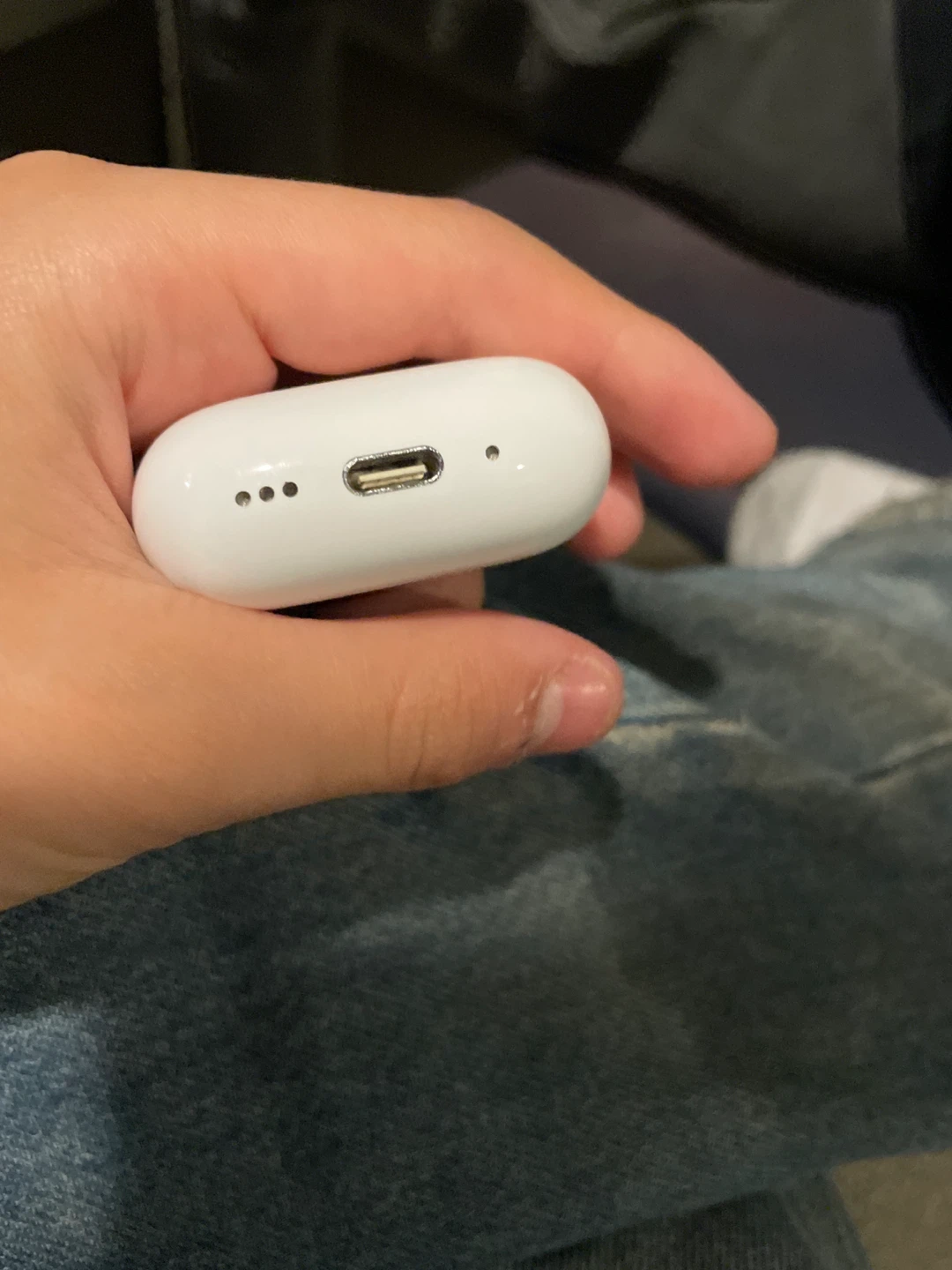Apple AirPods - photo 3