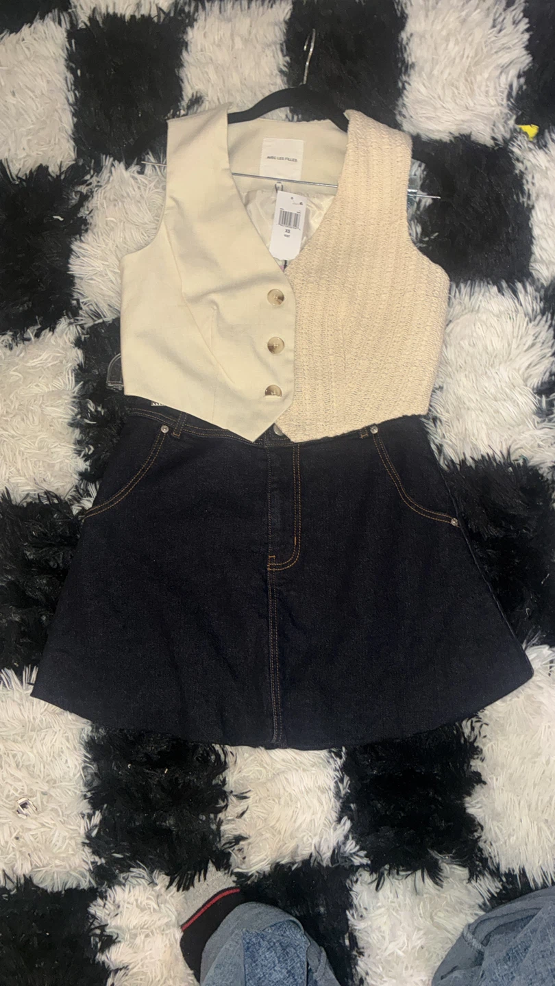 Women's Denim Shorts - photo 2
