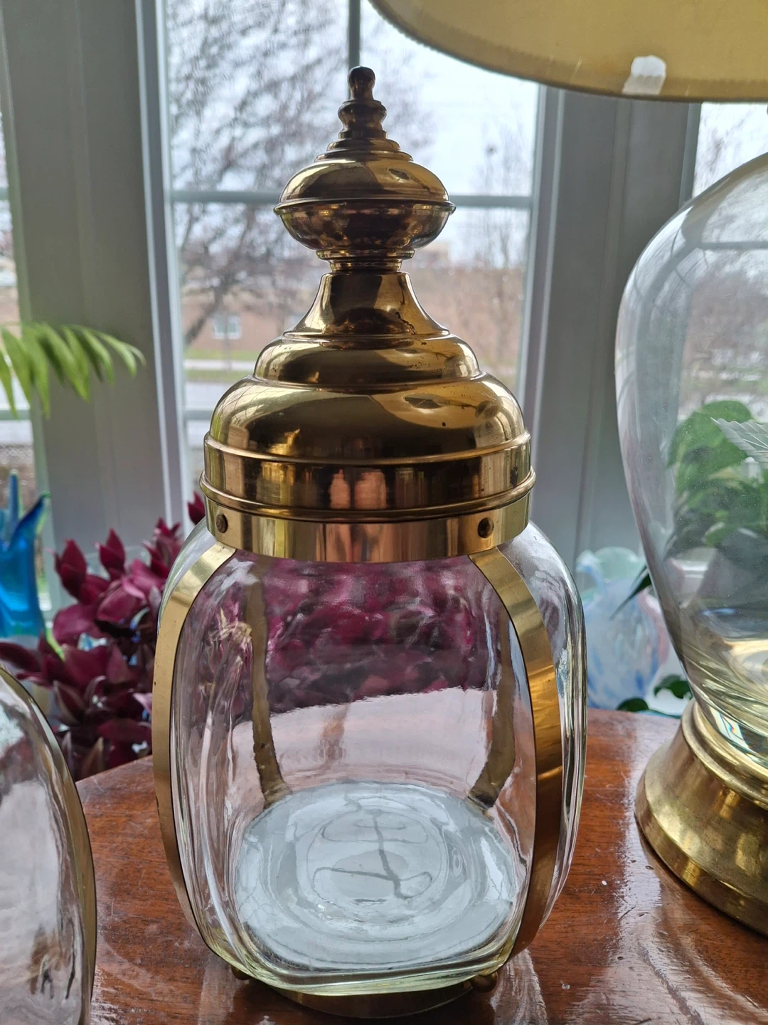 Pair of vintage glass & brass jars (priced per item) - photo 3