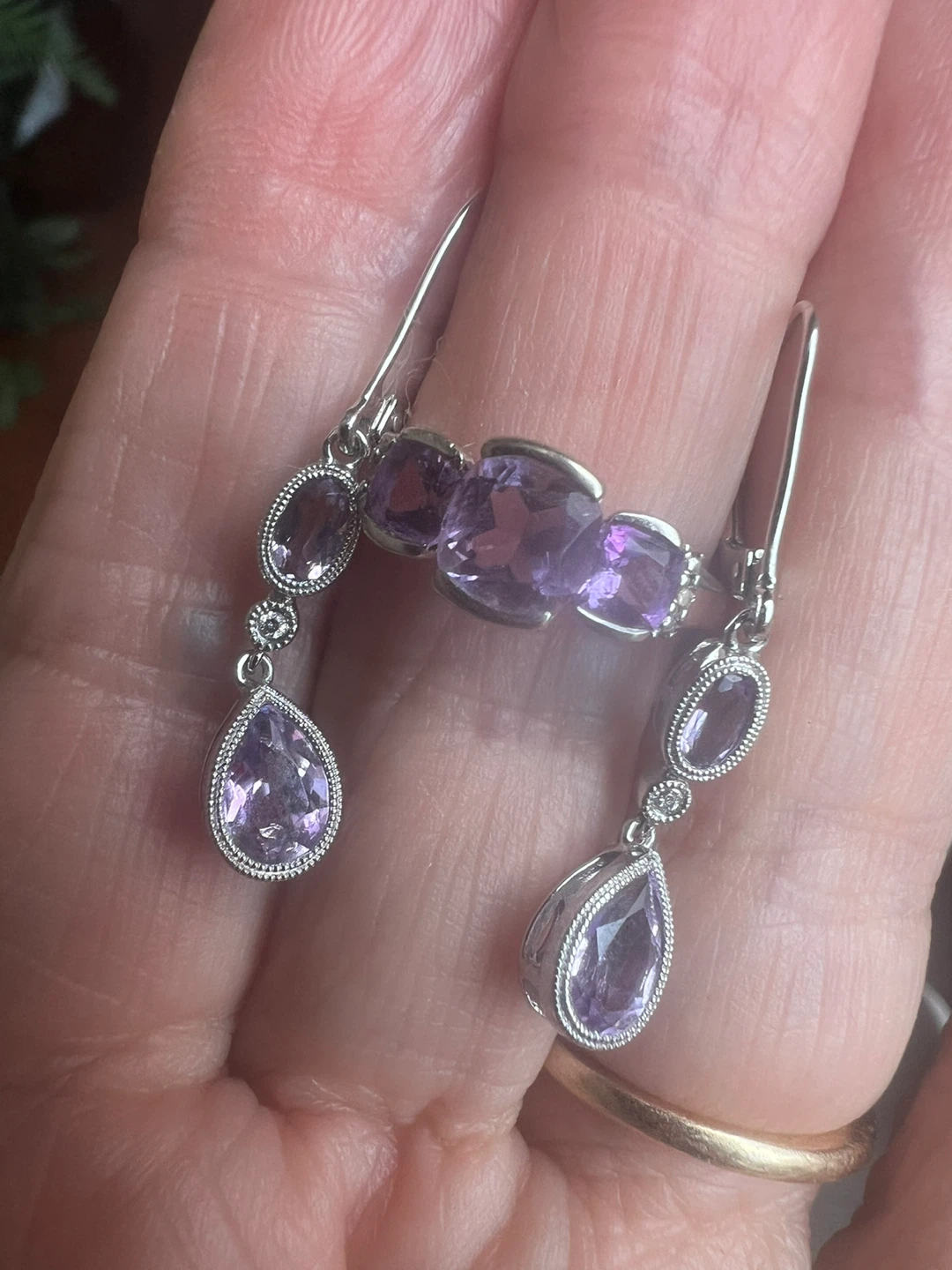 10 k  Amethyst Drop Earrings and Ring - photo 3