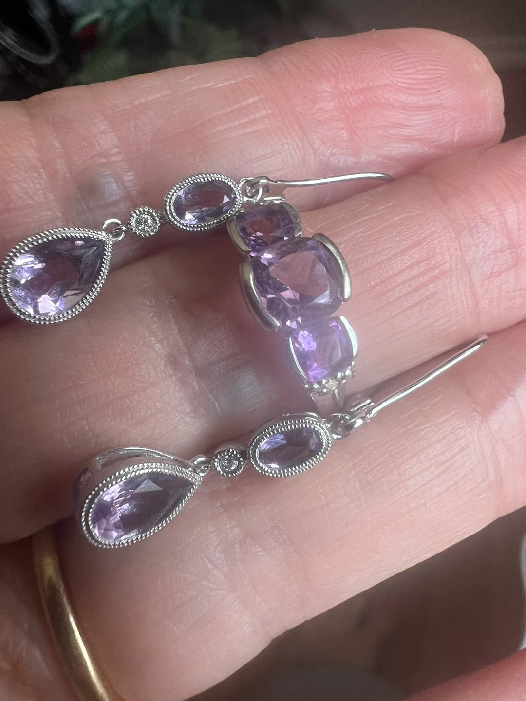 10 k  Amethyst Drop Earrings and Ring - photo 2