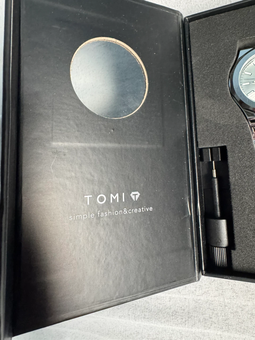 TOMI Silver Men’s Watch – New in Box | Gift Set with Accessories - photo 3