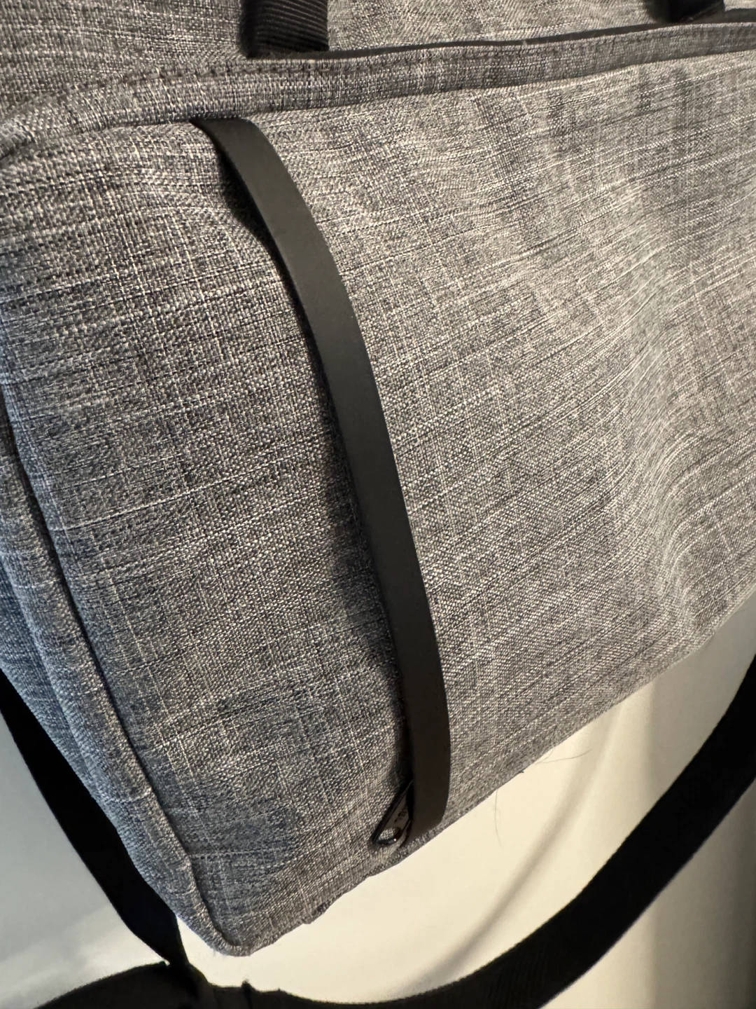 Herschel Gibson 15” Laptop Messenger Bag, Grey Raven Crosshatch - photo 5