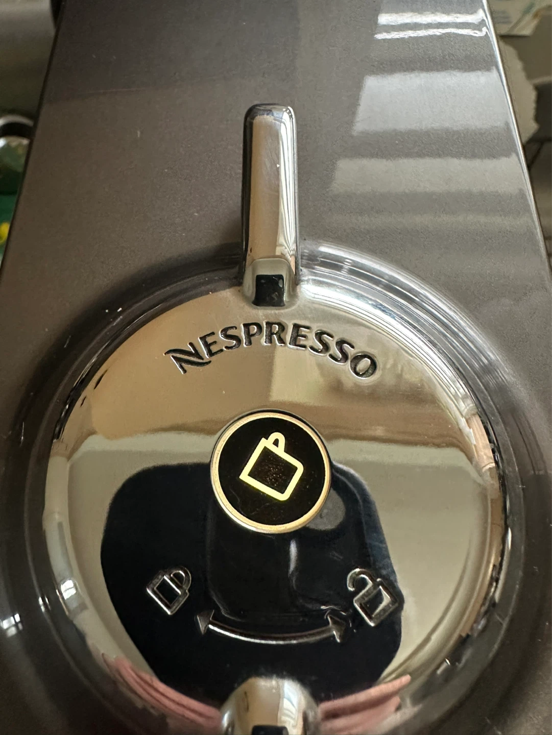 Nespresso Coffee Machine - photo 3