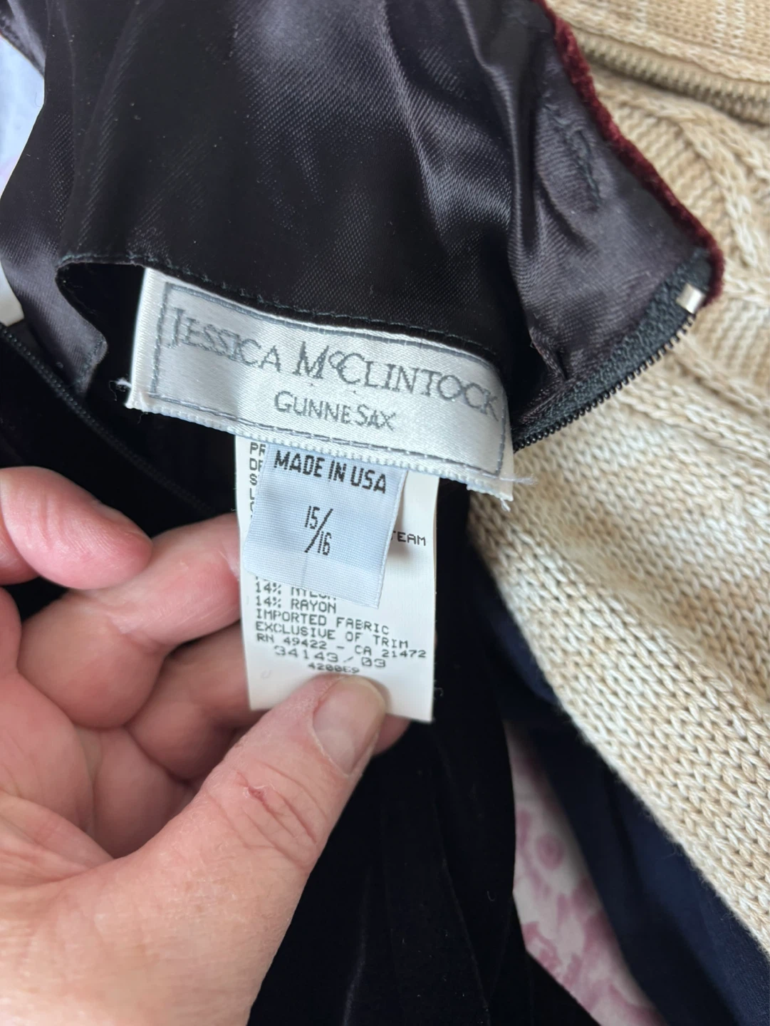 Jessica McClintock Gunne Sax Black Velvet Dress Size 15/16