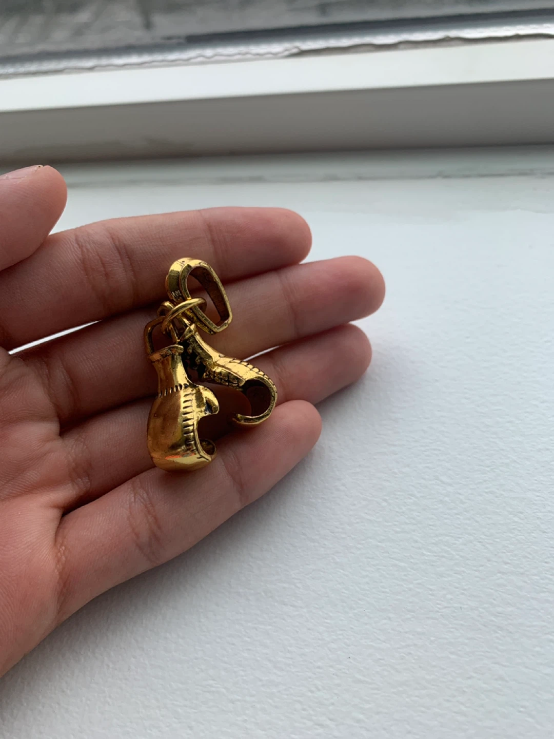 boxing glove charm - photo 3