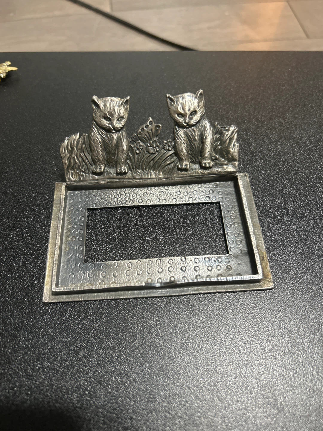 Vintage Metal Kitten Card Holder