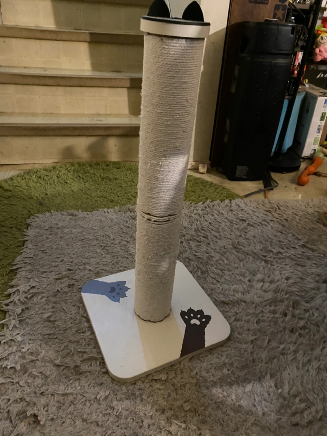 Cat Scratching Post - photo 3