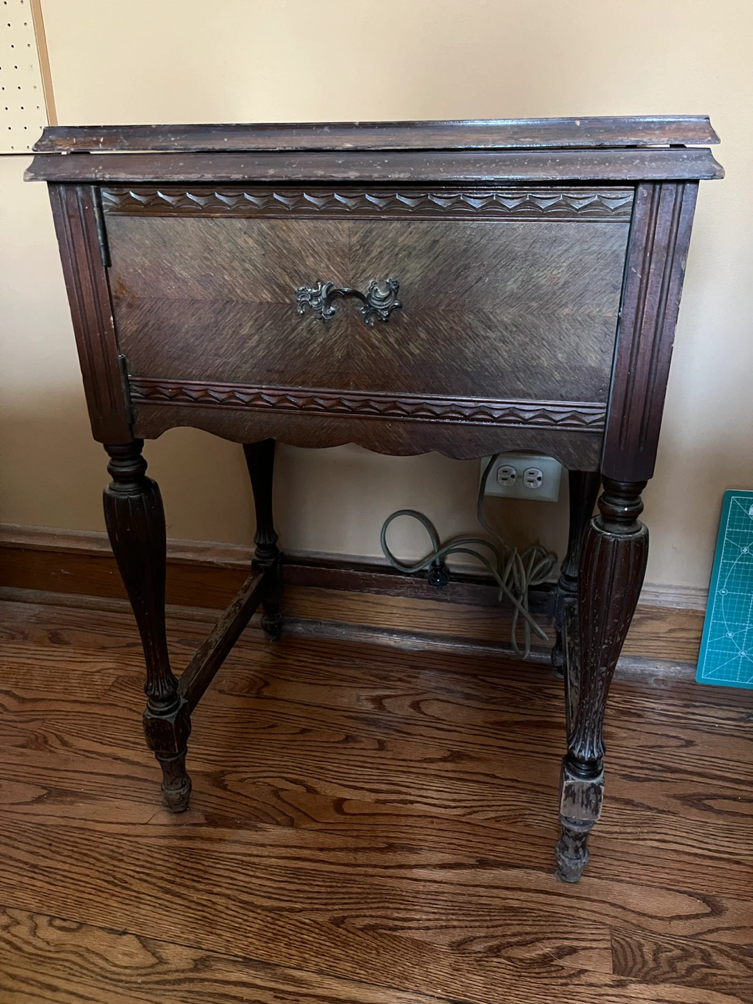 Vintage Franklin A Sewing Machine with Cabinet