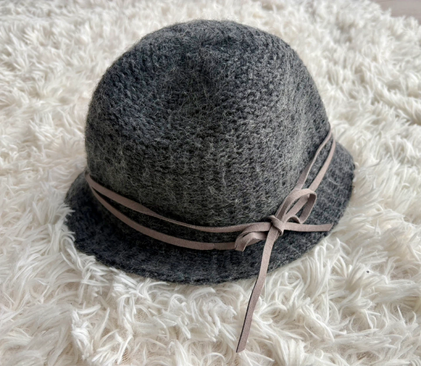 Grey mohair Knit Cloche Hat with Suede Ribbon- Elegant style