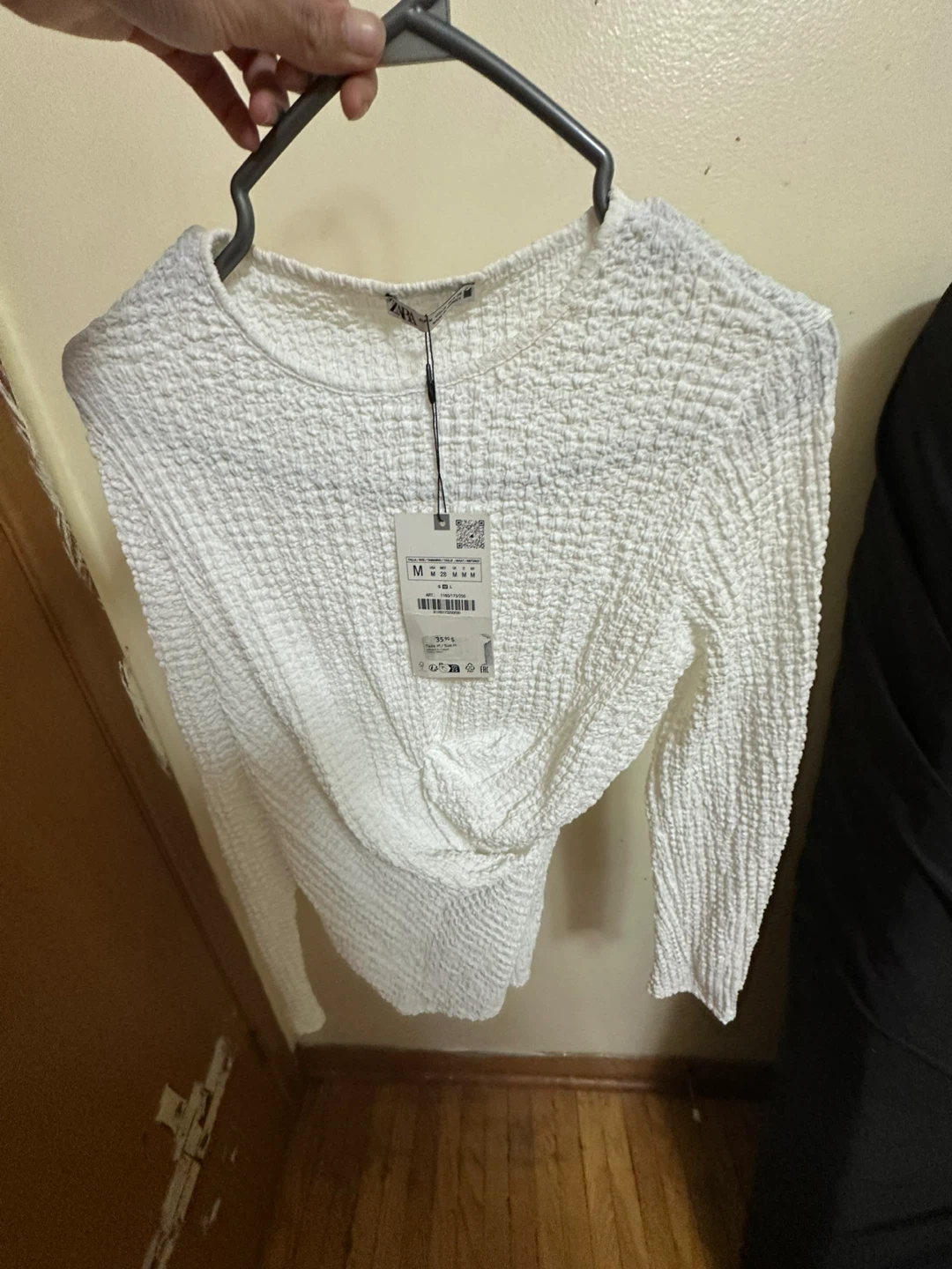 Zara White Textured Twist Front Long Sleeve Top - Medium