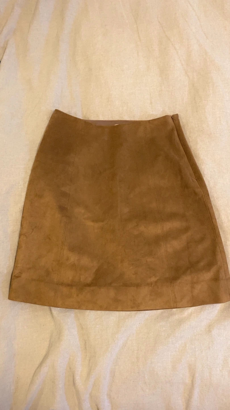 Babaton faux Suede skirt