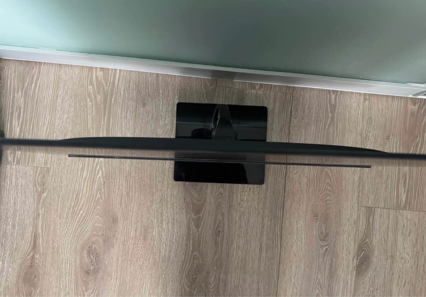 MOVE OUT SALE - NEED GONE TODAY - Full HD Monitor - photo 2