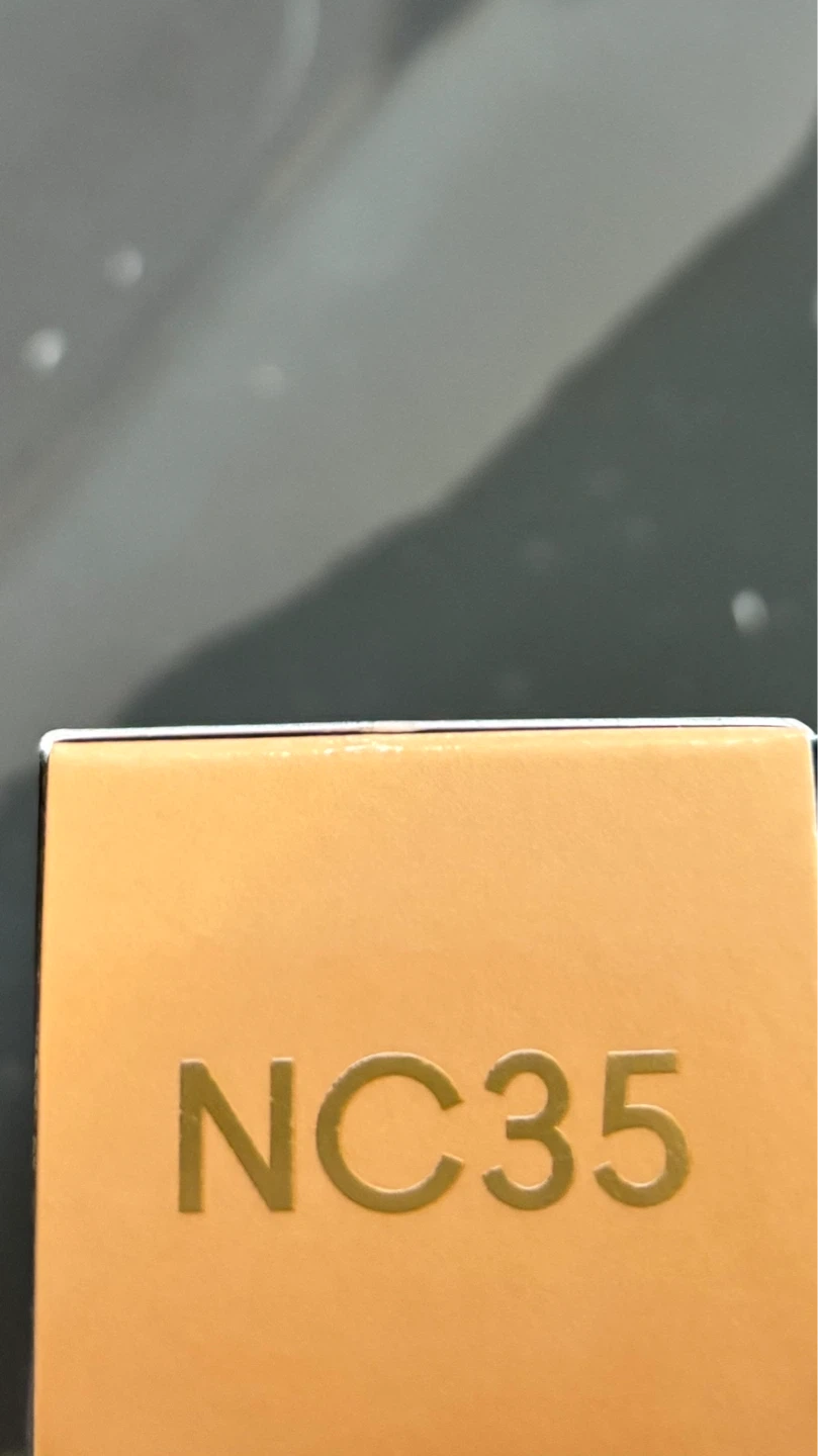 MAC Studio Radiance Serum-Powered Foundation NC35 - photo 2