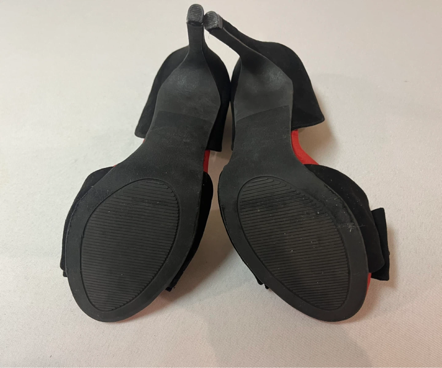 8 - Wild Diva Lounge Black & Red Heels with Bow - photo 3