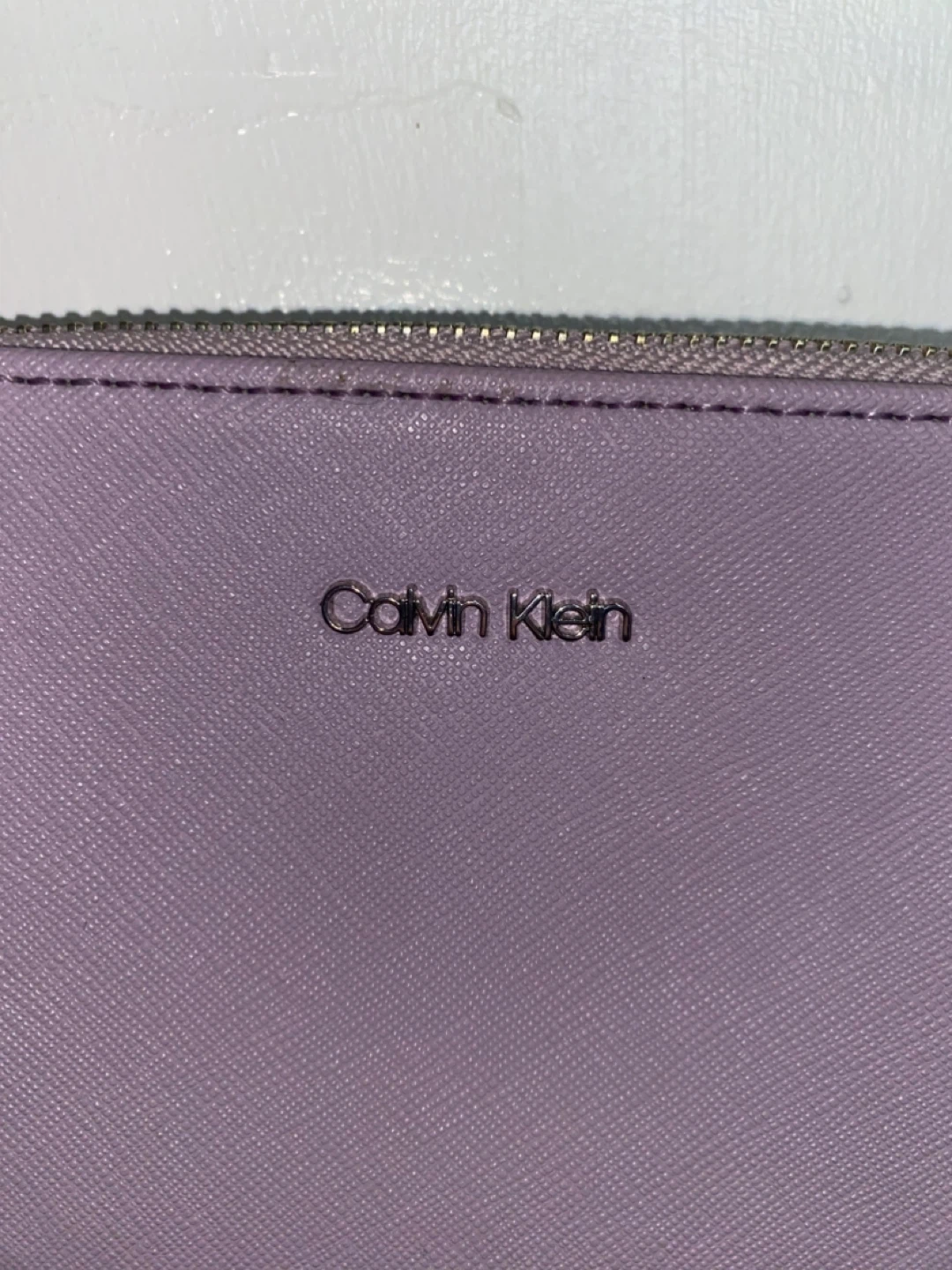 Calvin Klein Lavender Crossbody Purse - photo 3