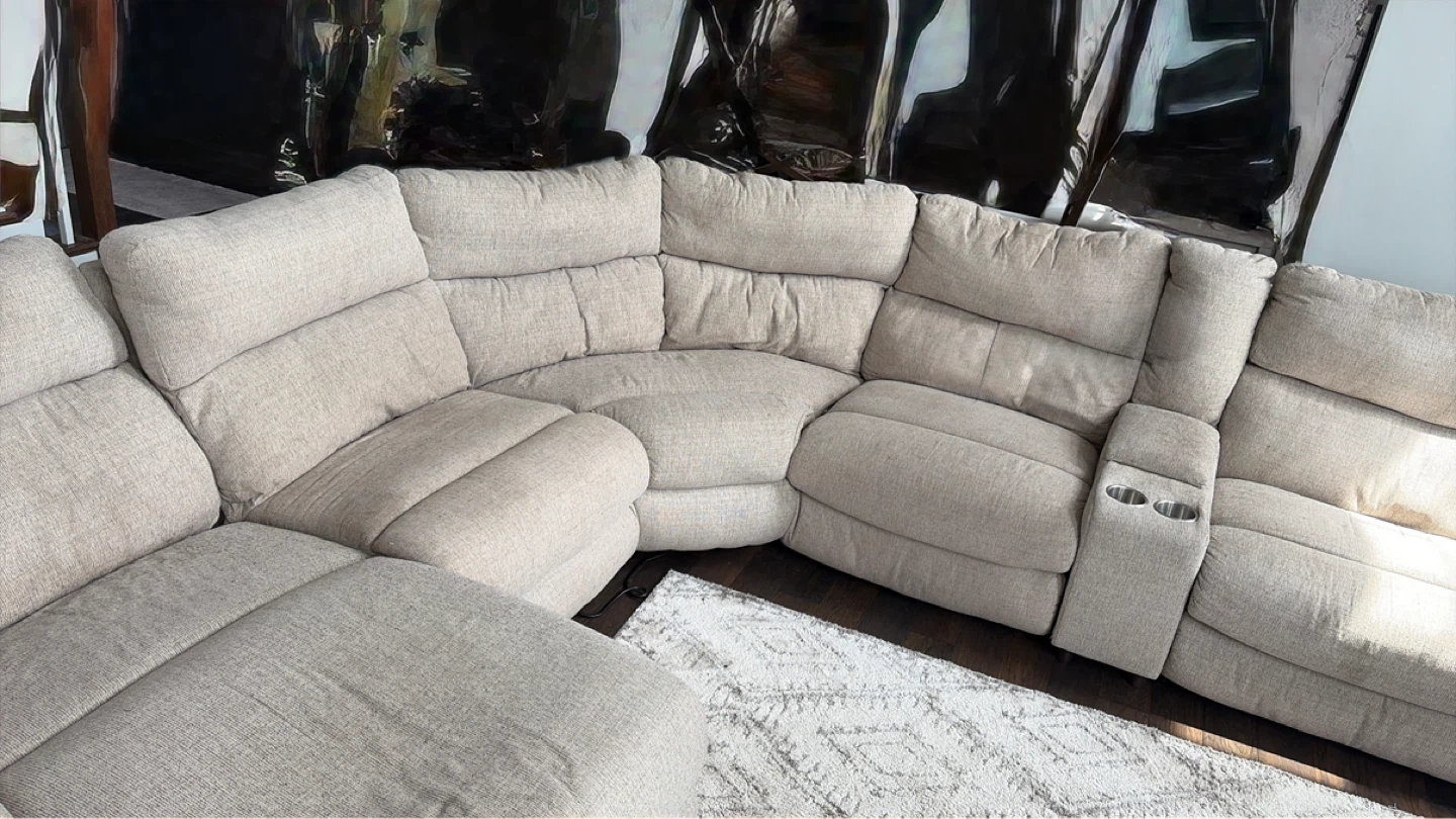 Sectional Reclining Sofa with Cup Holders