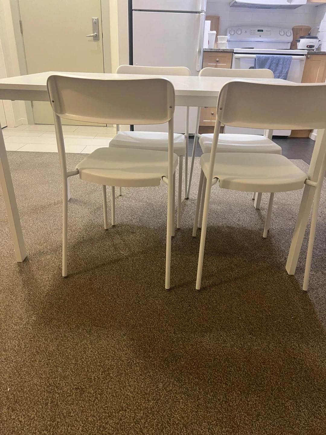 White Dining Table with 4 Chairs - photo 2