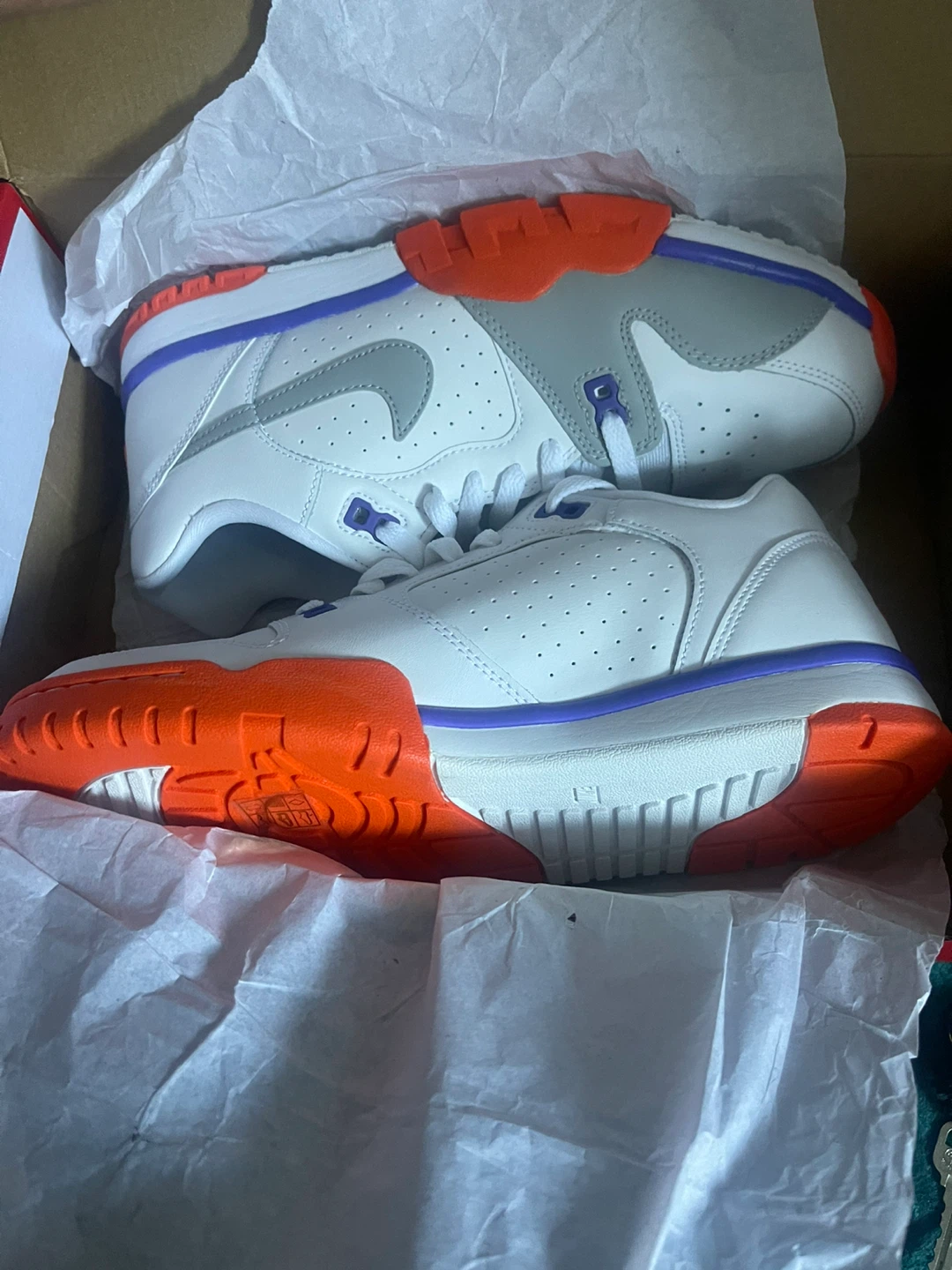 Nike Air Trainer 1 Shoes - photo 4