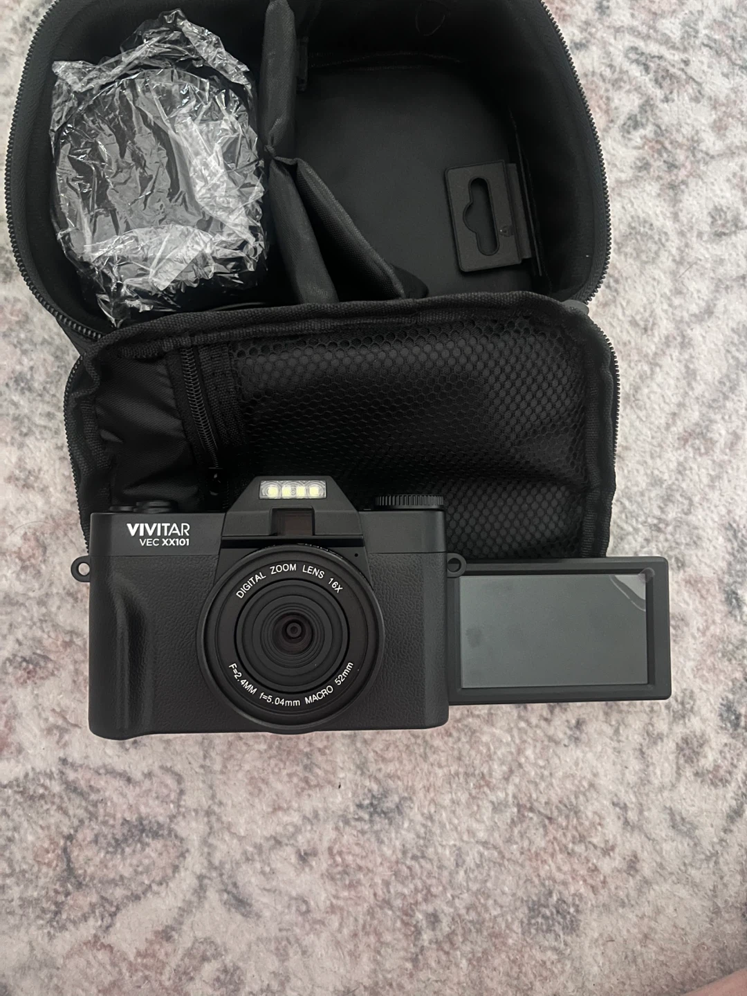 Digital Camera - photo 3