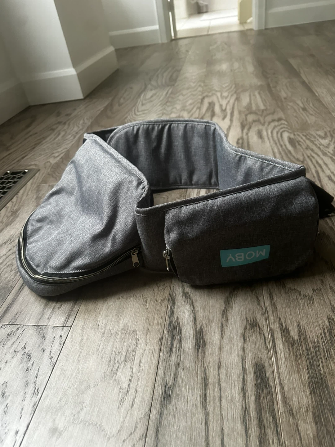 Moby Hip Seat Baby Carrier - photo 2