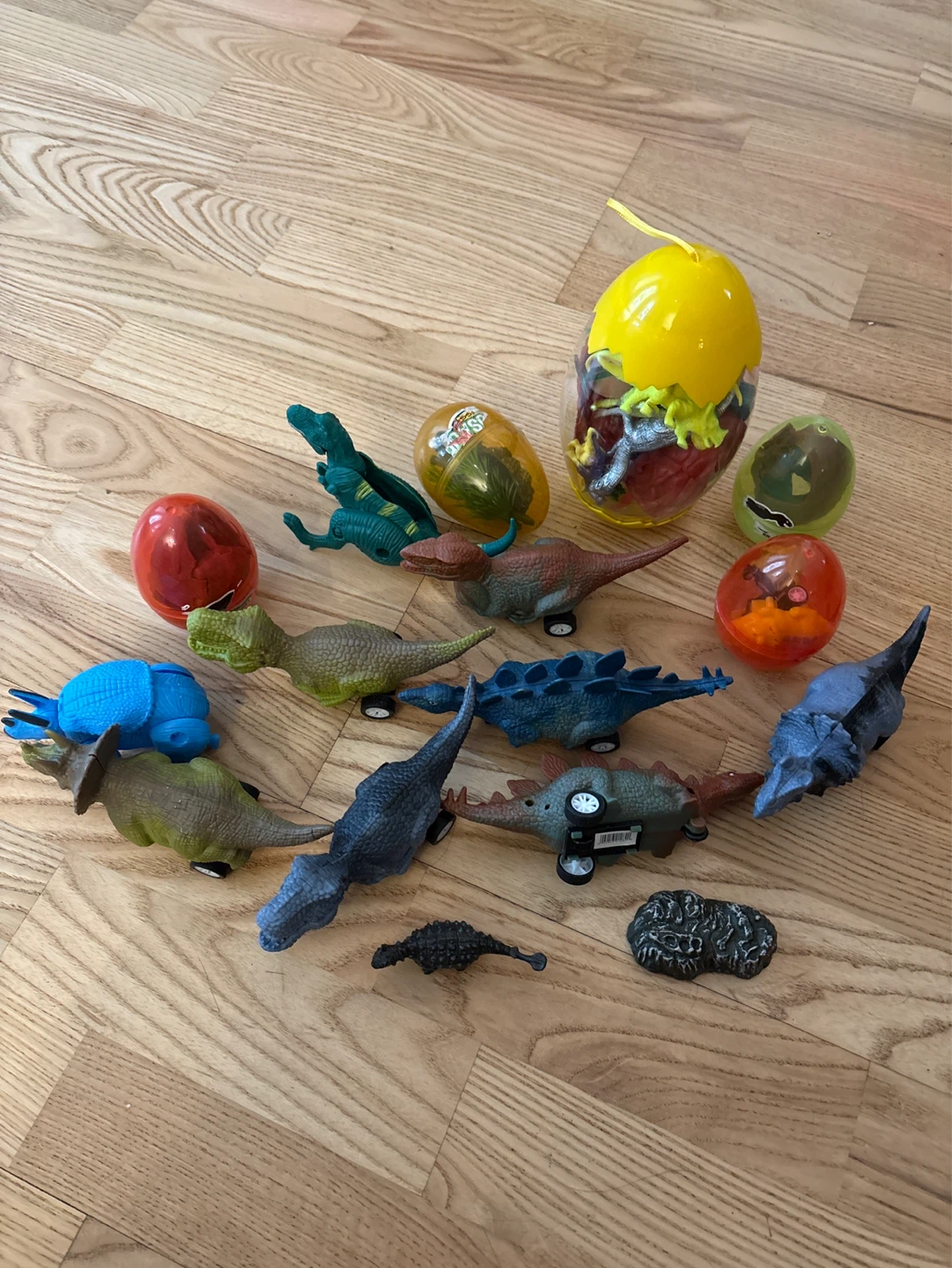 Dinosaur Toy Set