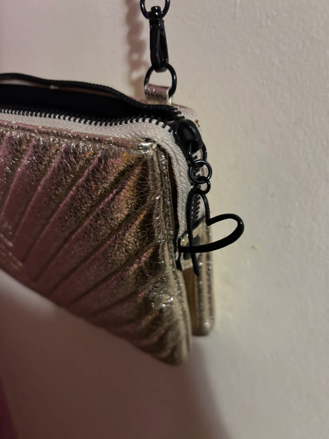 Victoria's Secret Gold Chevron Crossbody Bag - photo 4