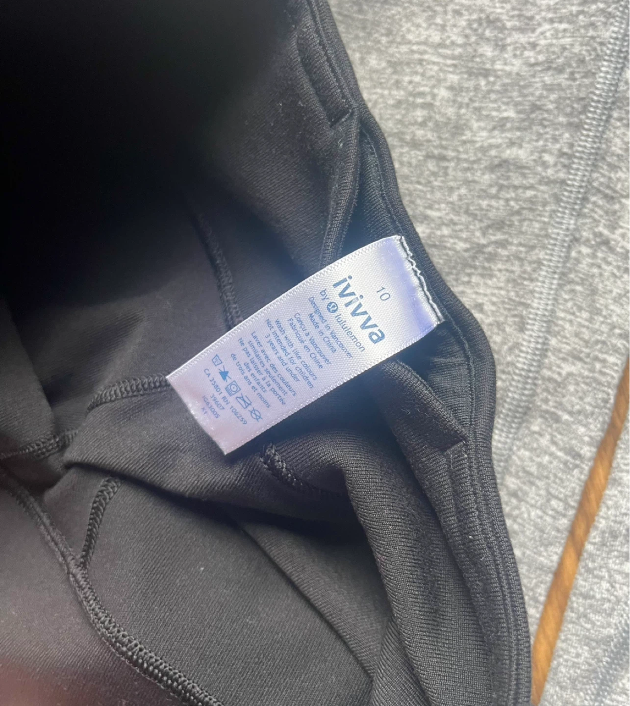 Ivivva lululemon & TNA Leggings Bundle (Sizes 8 & 10) - photo 3
