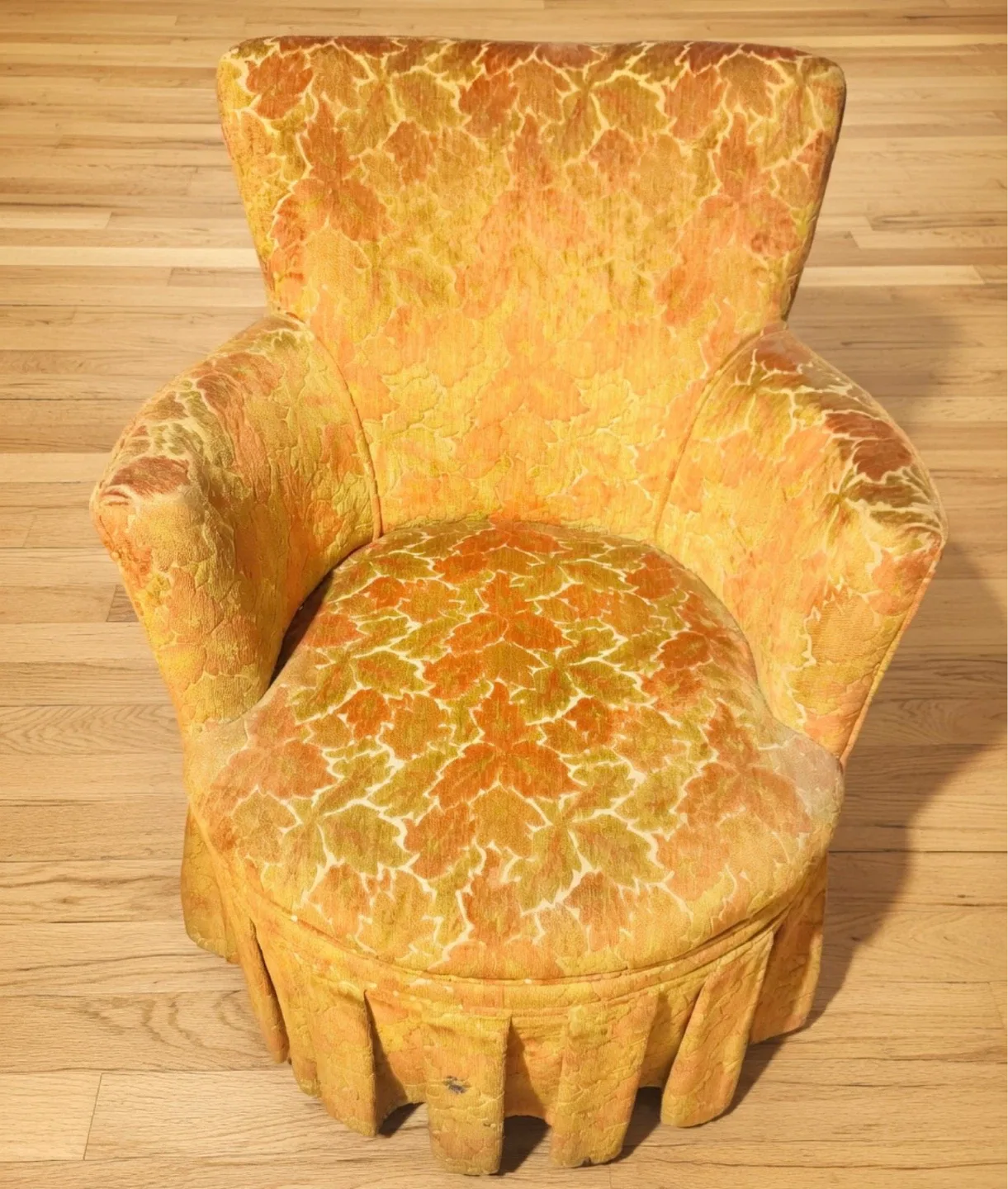 Fauteuil vintage à motif floral