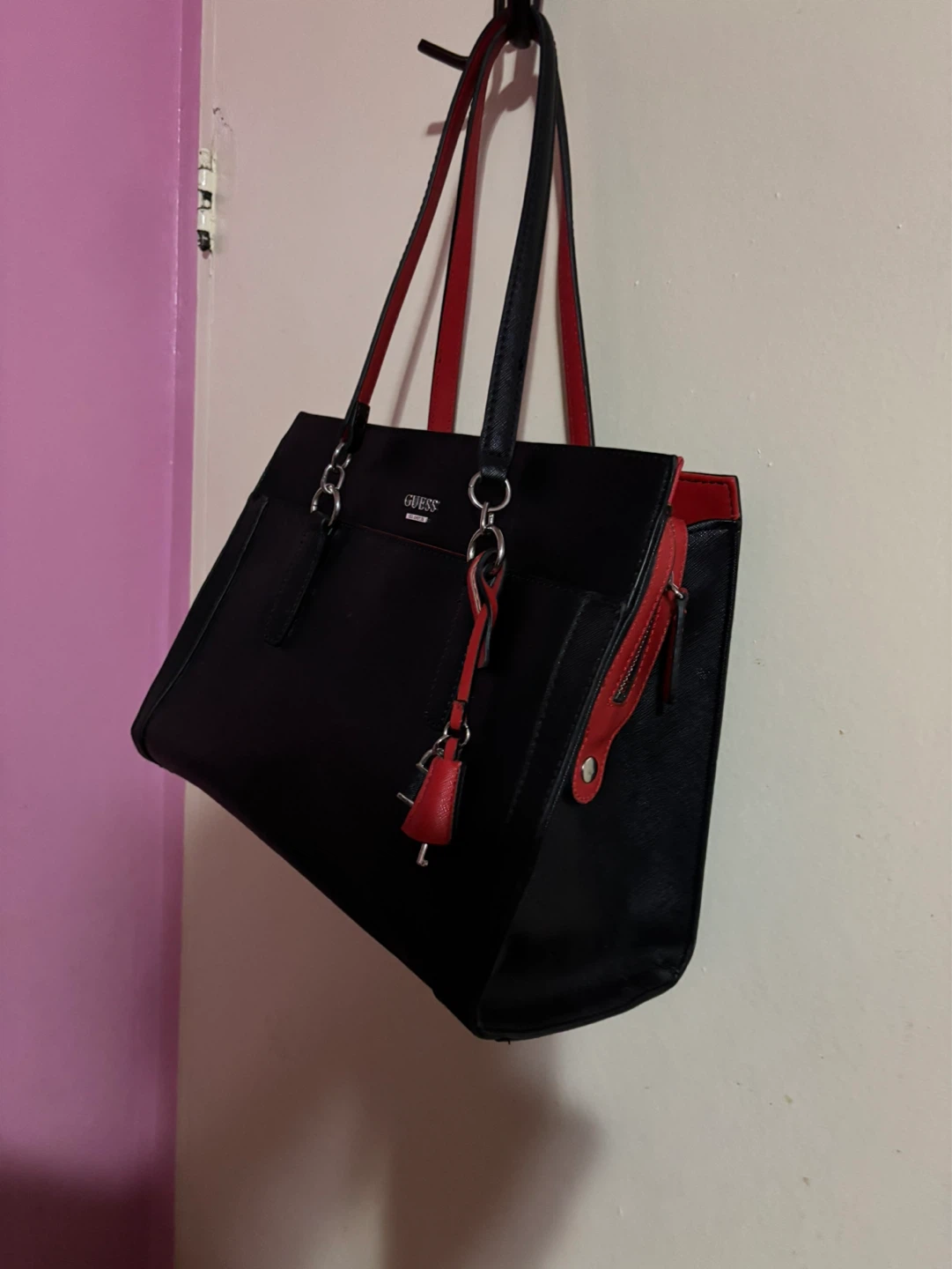 GUESS Tote Bag - Black and Red - photo 2