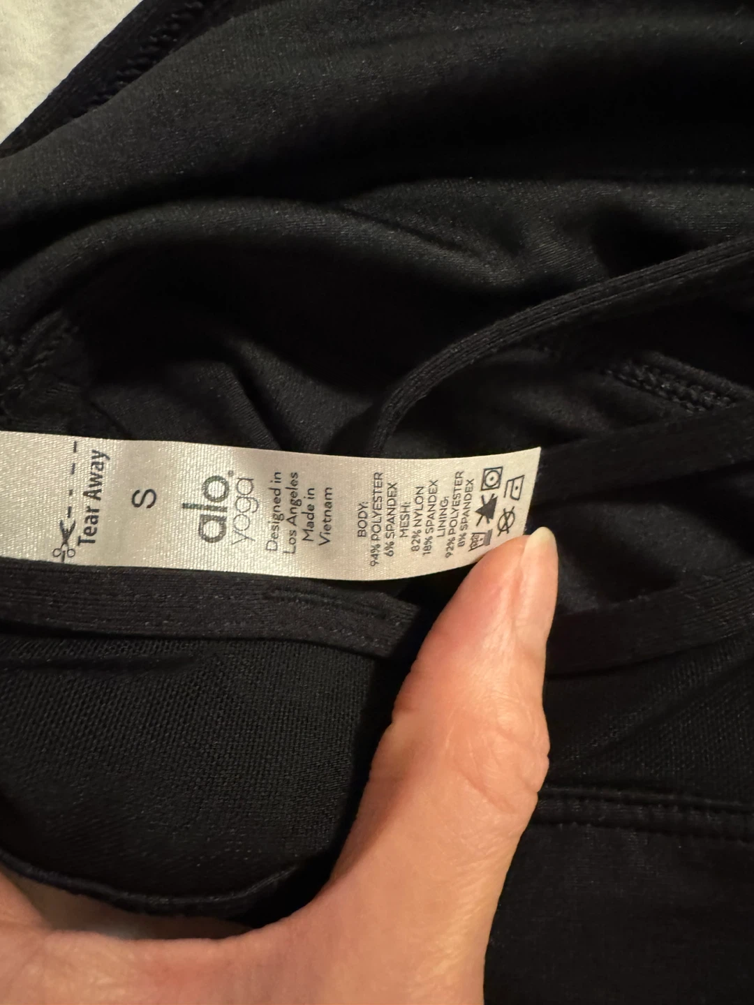 Brand New Alo Yoga Black Mesh Sports Bra Size S - photo 4