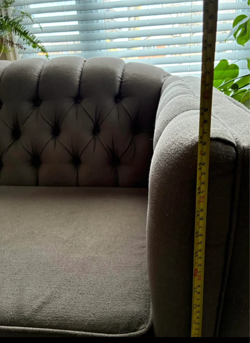 Tufted Loveseat - photo 5