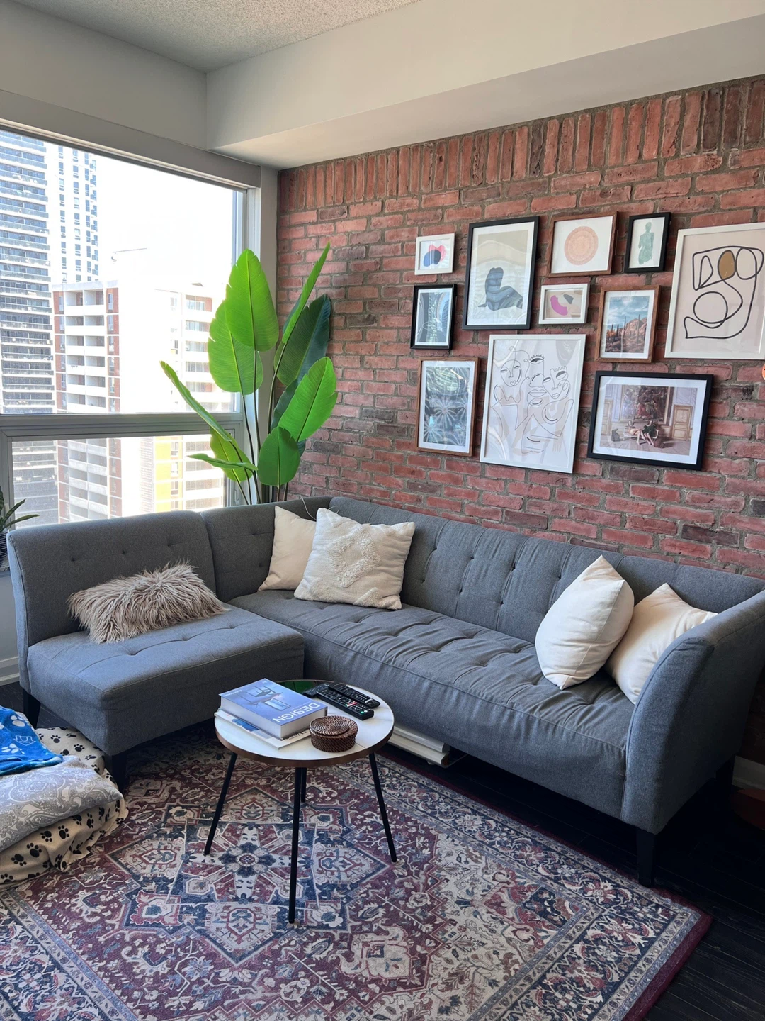 DesignRepublic Tufted Sofa + Chair