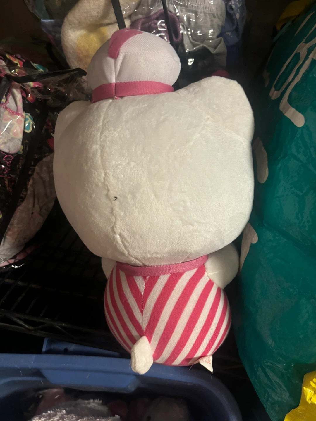 Hello Kitty Plush Toy with Pink Fish - photo 2