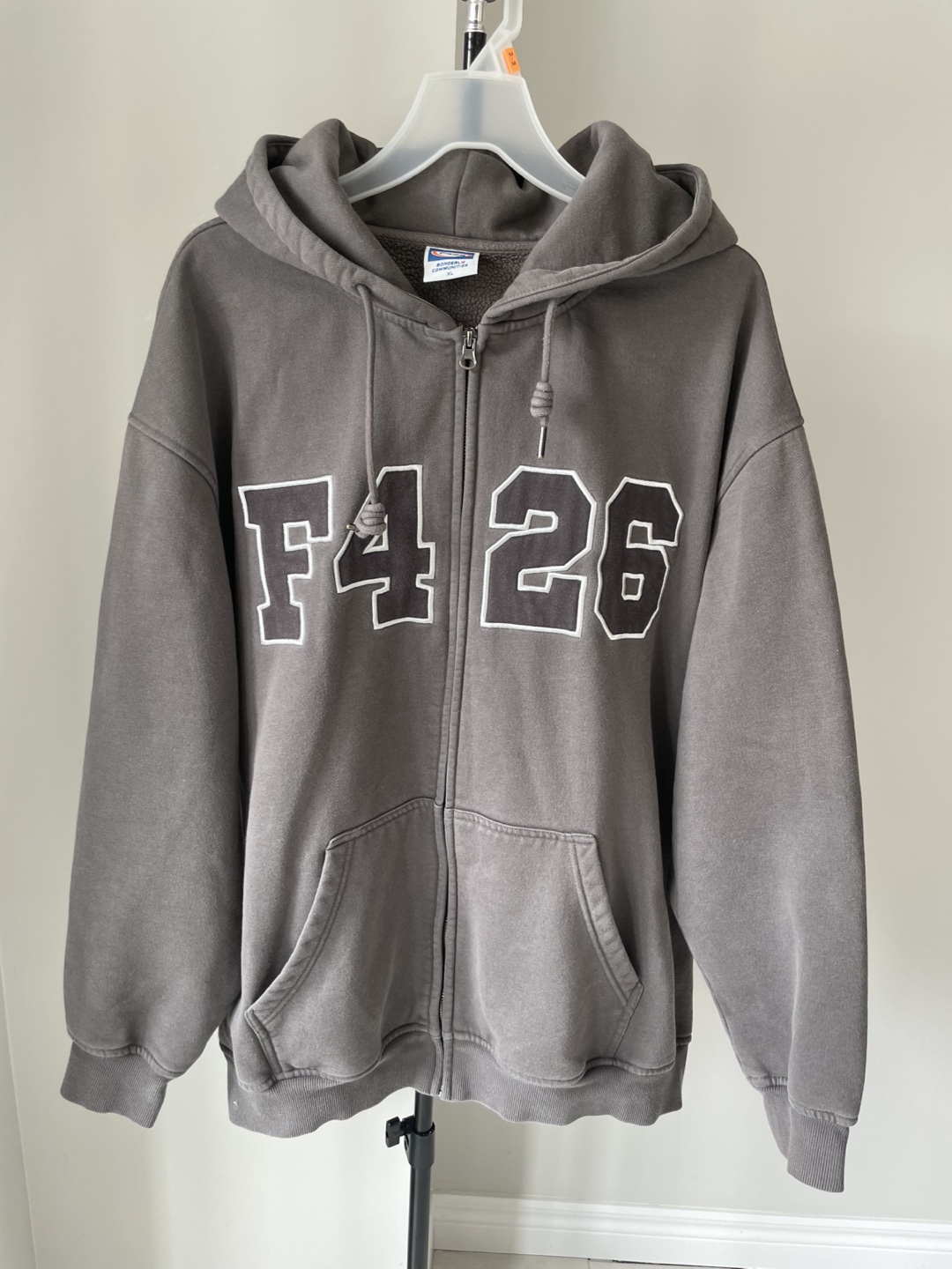 F426 Boreal Communities Zip-Up Hoodie XL