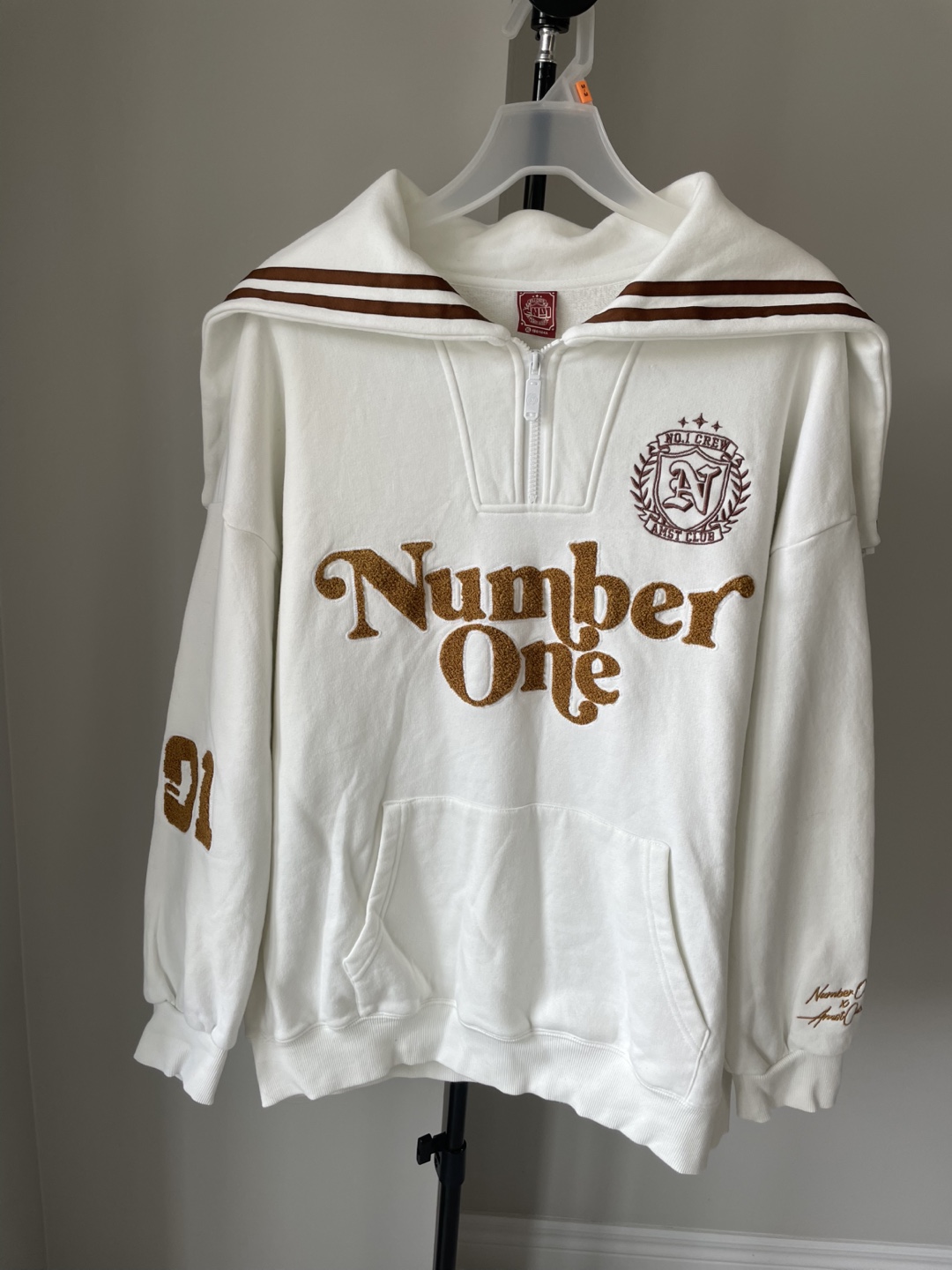 XL White "Number One" 1/4 Zip Sweatshirt - Detective Academy
