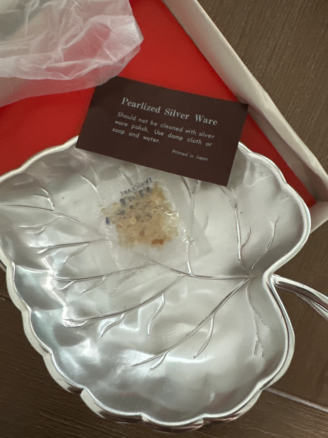 Pearlized Silver Leaf Dish - photo 4