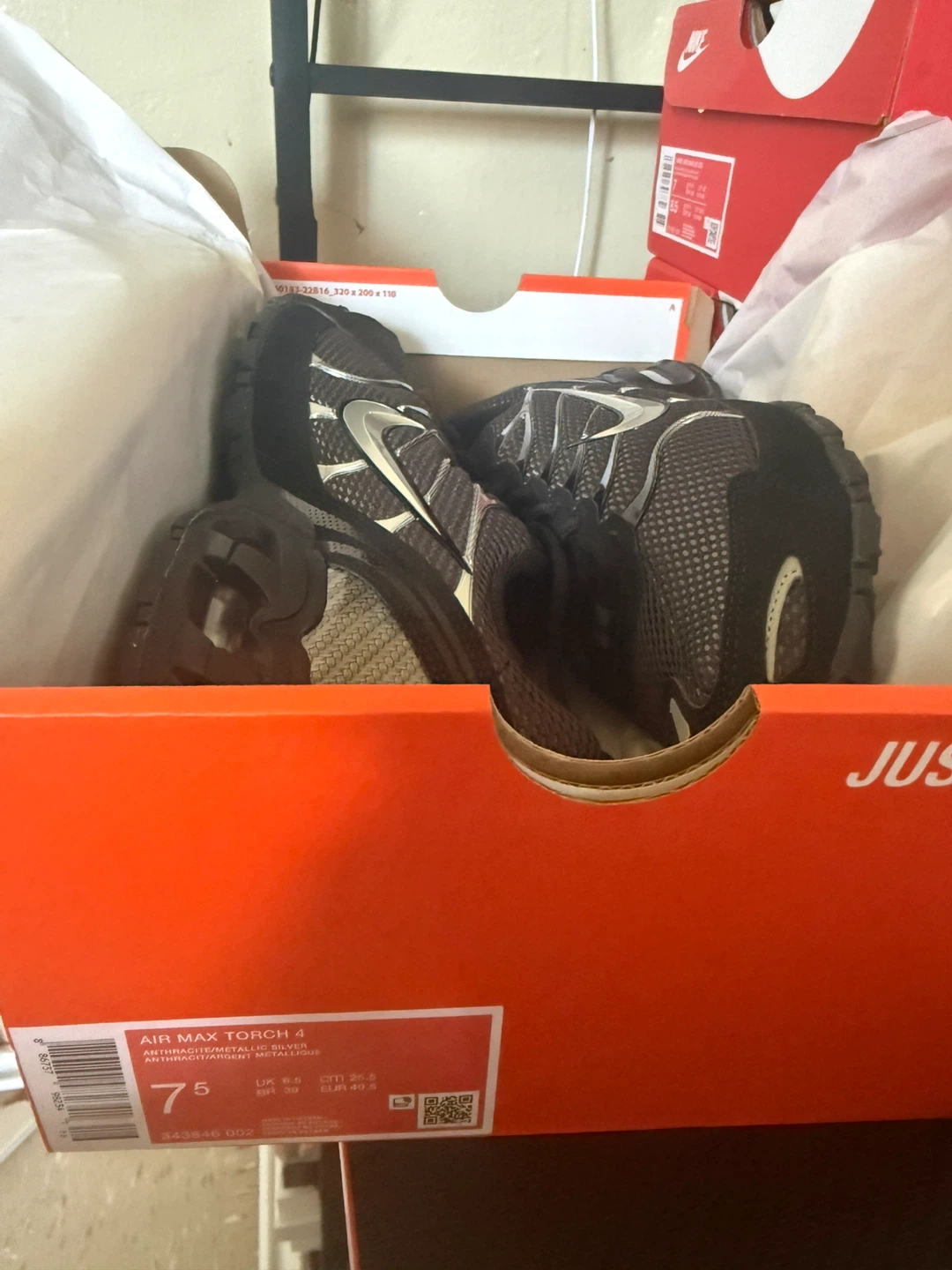 Nike Air Max Torch 4 Men's Running Shoes - photo 4