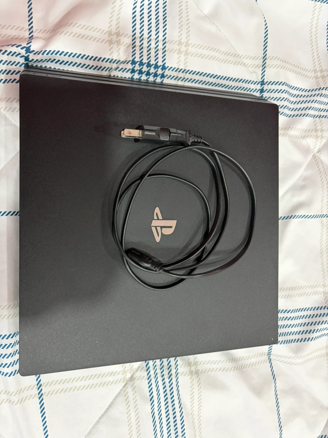 Sony PlayStation 4 Pro - photo 4