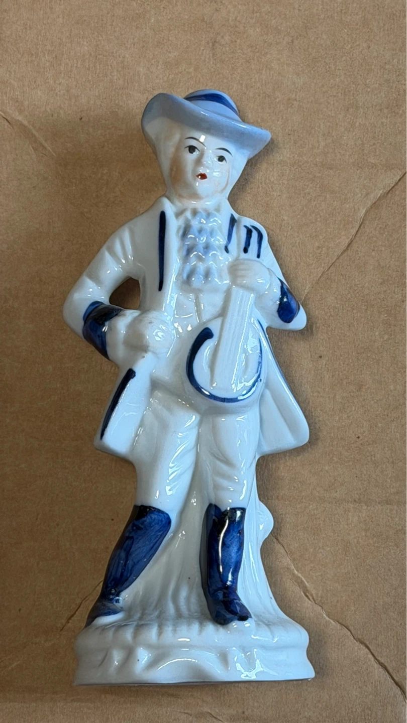 Vintage Porcelain Figurine of a Musician circa 1970