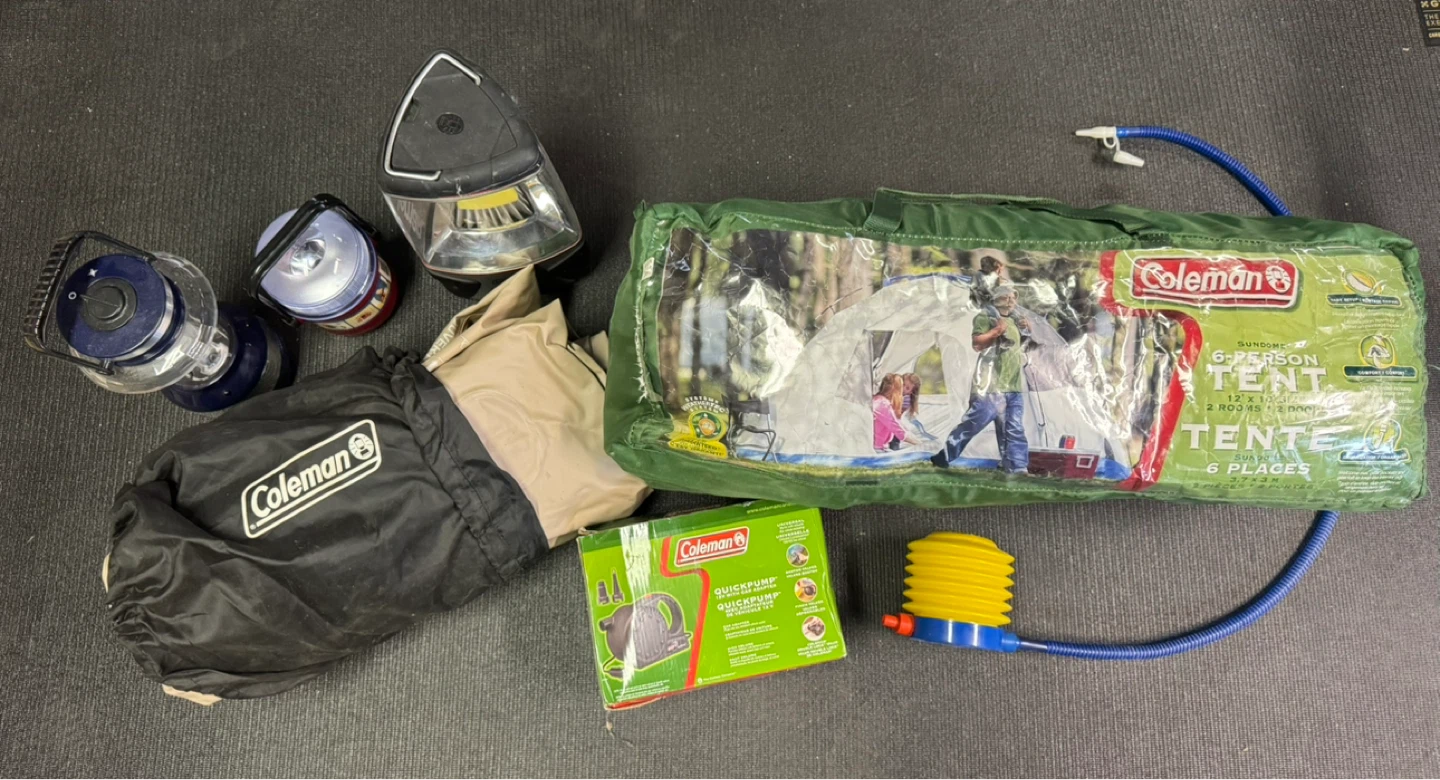 Coleman Sundome 6-Person Tent with Pump and Lanterns