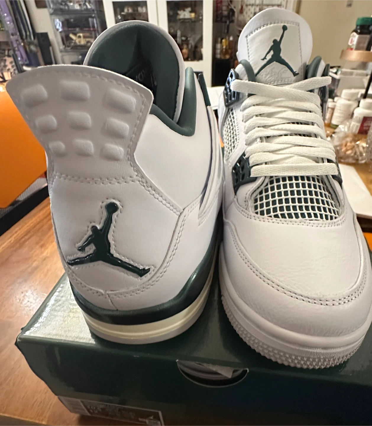 Air Jordan 4 Retro size 10.5 US  "Oxidized Green" Men's Shoes - photo 4