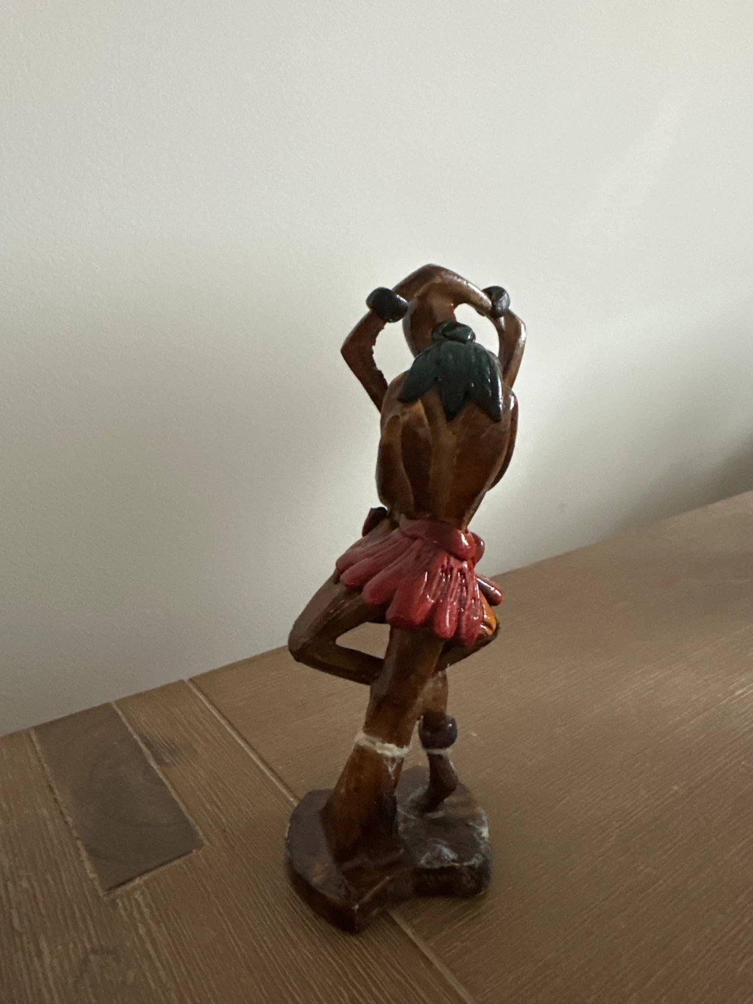 Decorative Wooden Dancer Figurine - photo 3