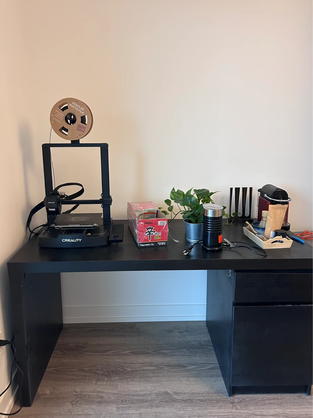 MOVING OUT SALE! Malm desk