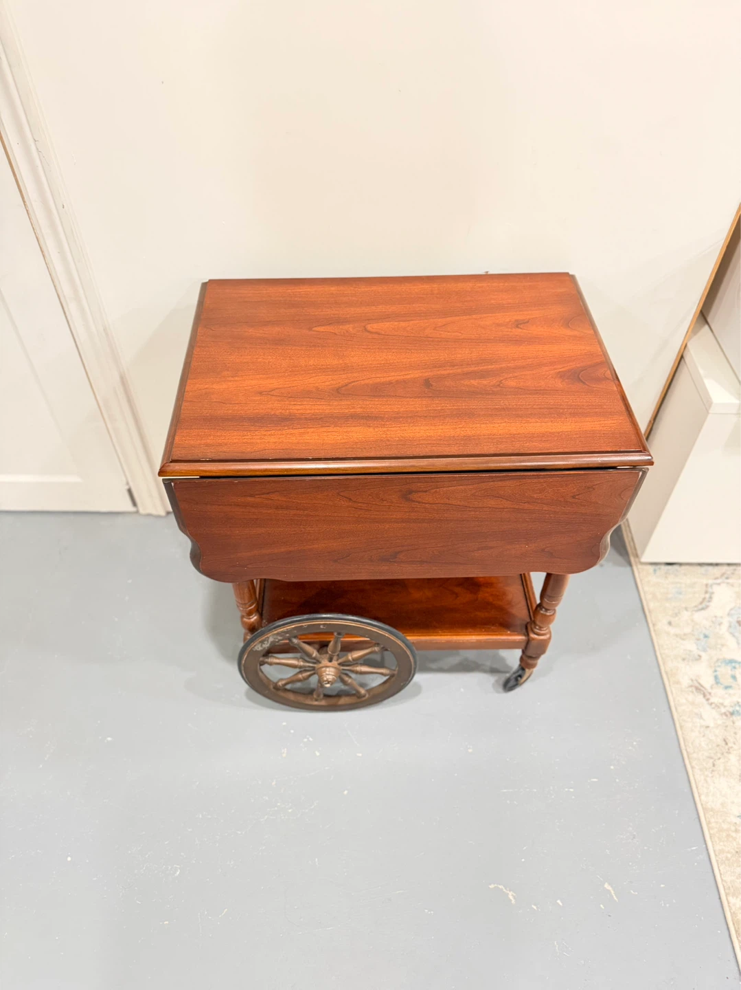 Vintage Wooden Drop Leaf Serving/ tea  Cart - photo 3