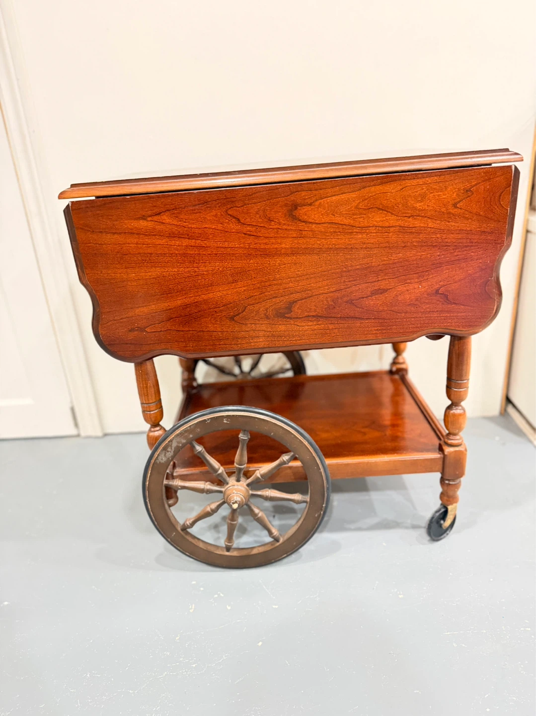 Vintage Wooden Drop Leaf Serving/ tea  Cart - photo 2