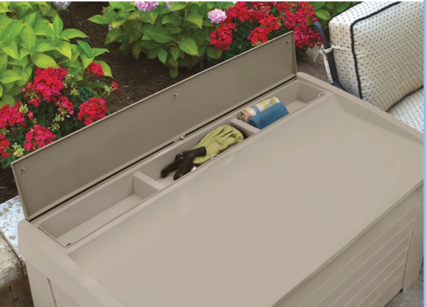 Suncast Premium Deck Box with Seat - 127 Gallons - photo 5