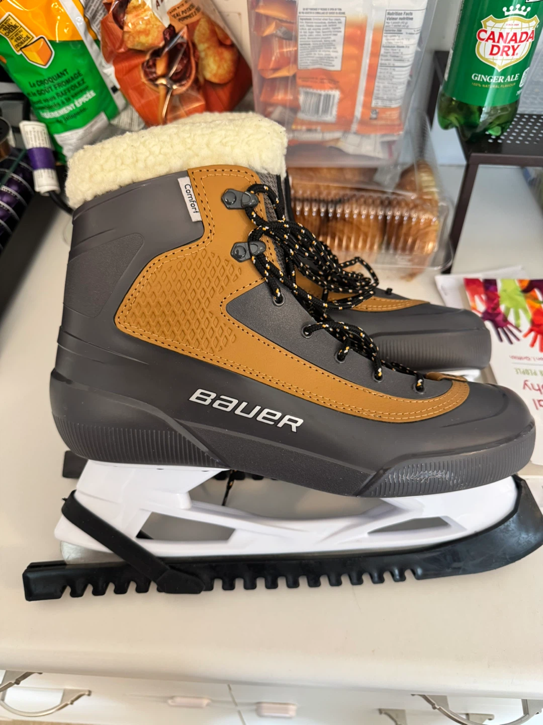 Bauer Comfort Ice Skates - photo 2