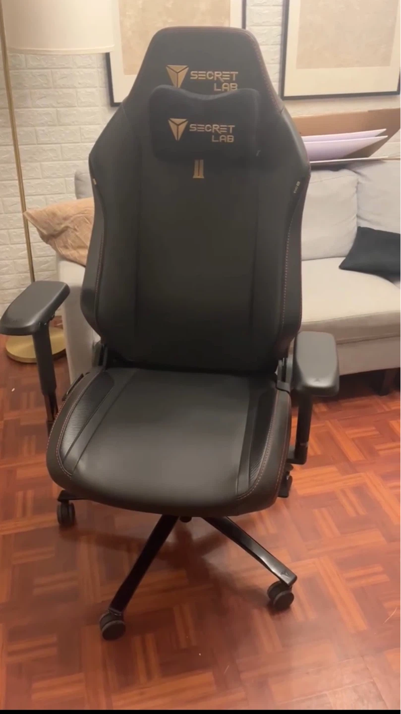 Secretlab EVO XL Gaming Chair - photo 2