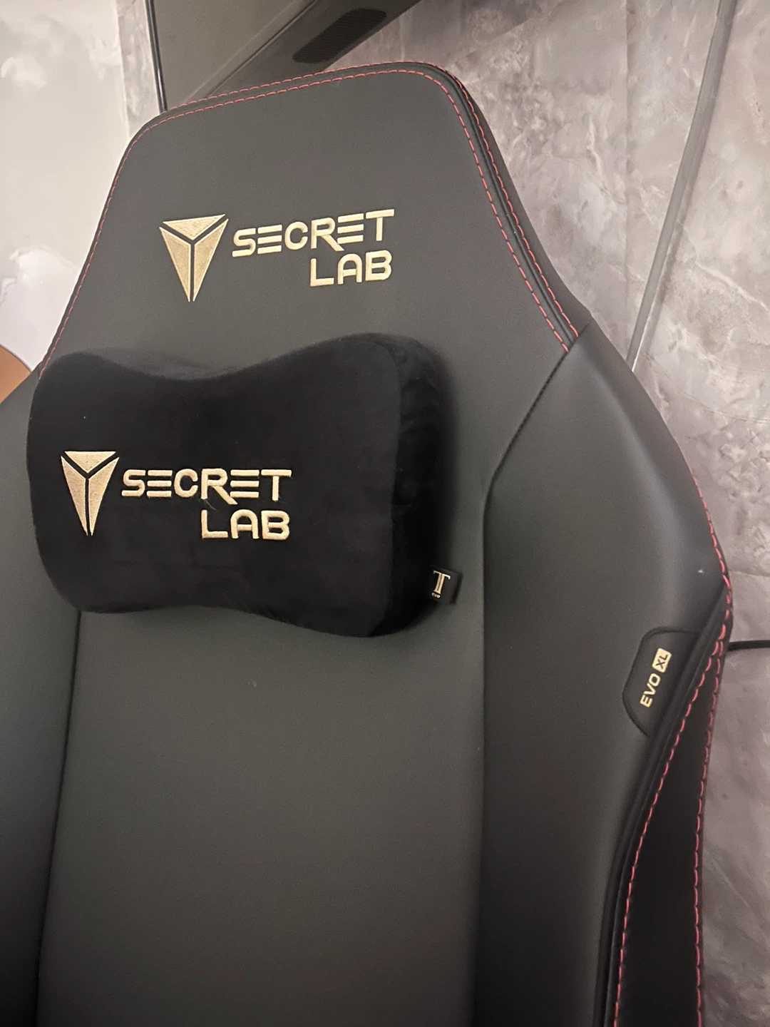 Secretlab EVO XL Gaming Chair - photo 3
